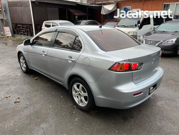 Mitsubishi Galant Fortis 2,0L 2011-3