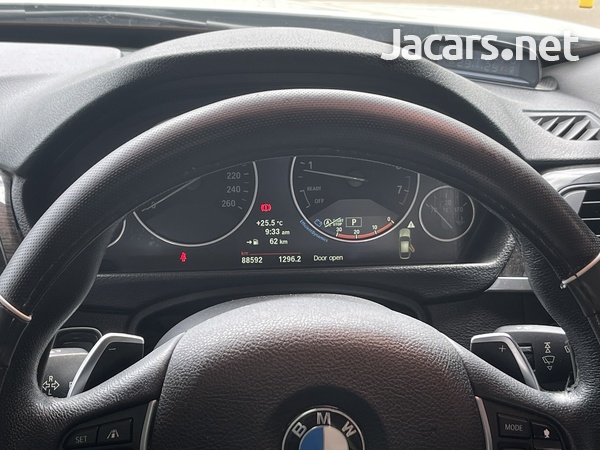 BMW 3-Series 2,0L 2014-15