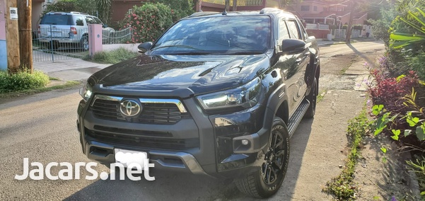 Toyota Hilux 2,8L 2022-1