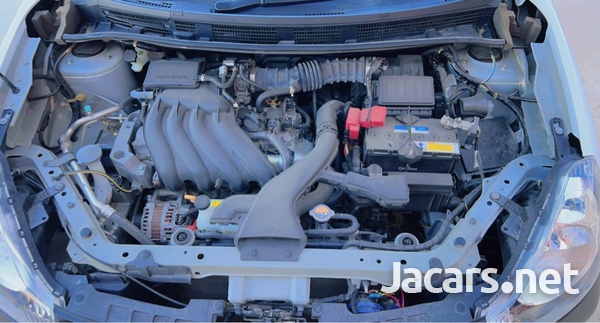 Nissan AD Wagon 1,5L 2017-11