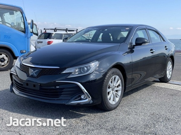 Toyota Mark X 2,5L 2017-10
