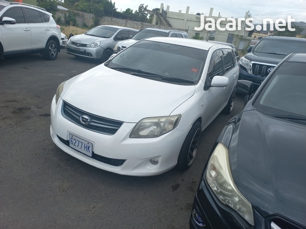 Toyota Fielder 1,5L 2011-4
