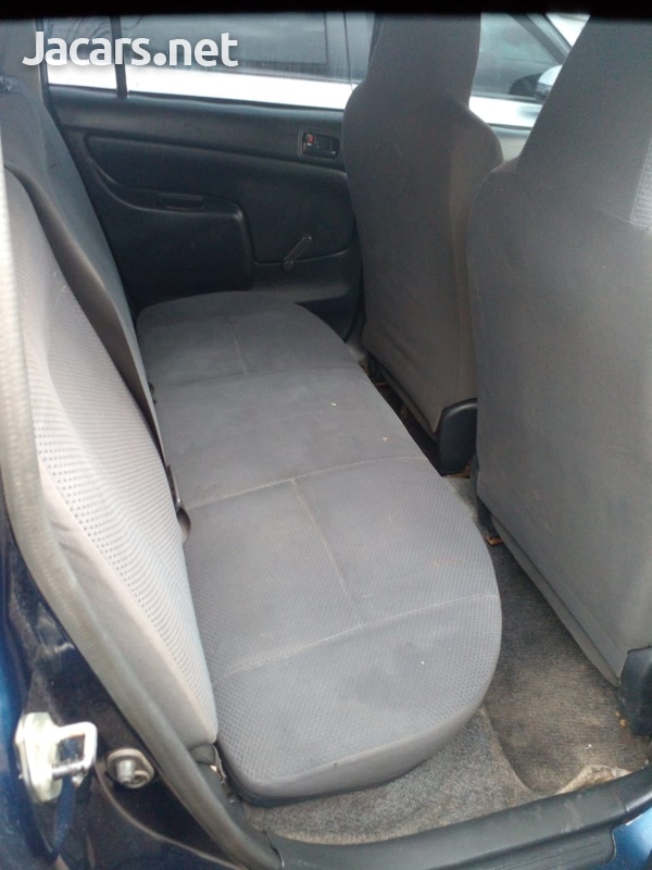 Toyota Probox 1,5L 2013-3
