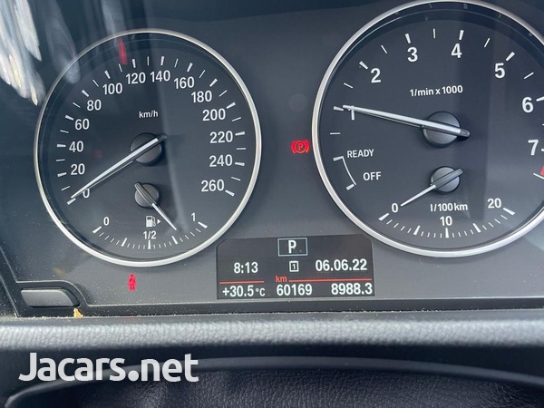 BMW X1 2,0L 2018-6