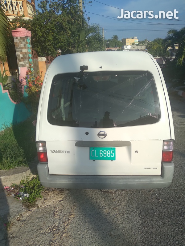 Nissan Vanette 2,0L 2006-6