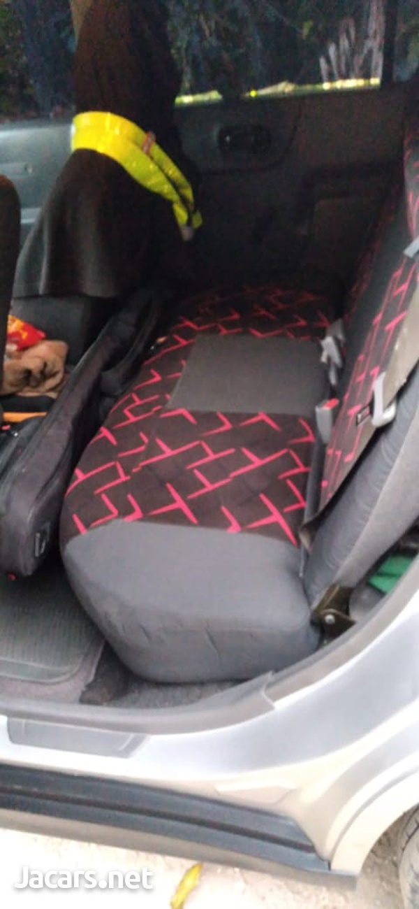Nissan AD Wagon 1,3L 2013-3