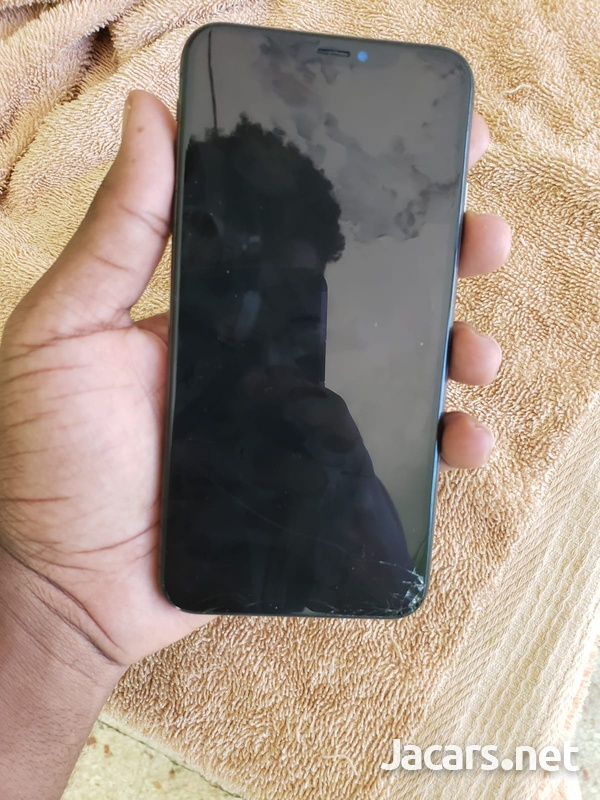 iPhone XS Max-8