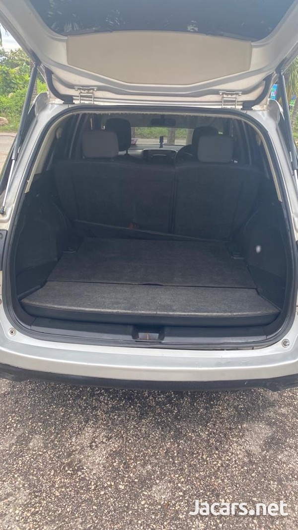 Nissan Wingroad 1,5L 2011-8