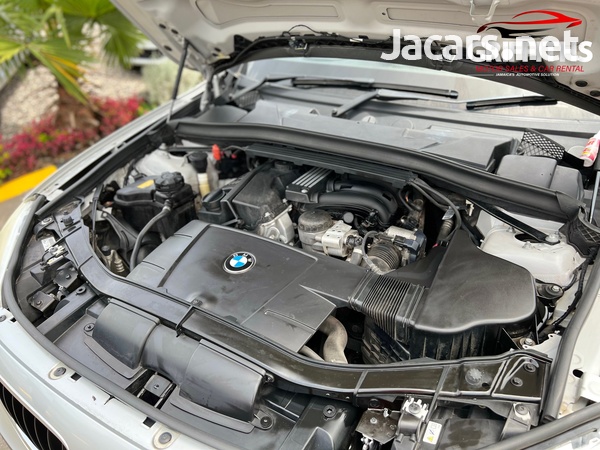 BMW X1 2,0L 2012-12
