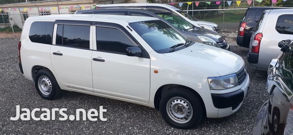 Toyota Probox 1,5L 2014-2