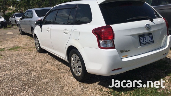 Toyota Fielder 1,8L 2013-5