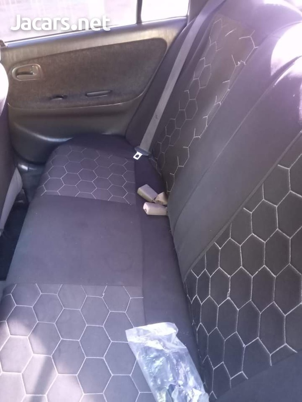 Toyota Corolla 1,5L 1995-4