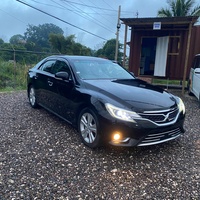 Toyota Mark X 2,5L 2015 Toyota Mark X 2,5L 2015