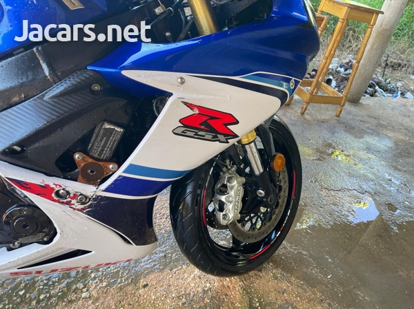 Suzuki GXSR 2014-5