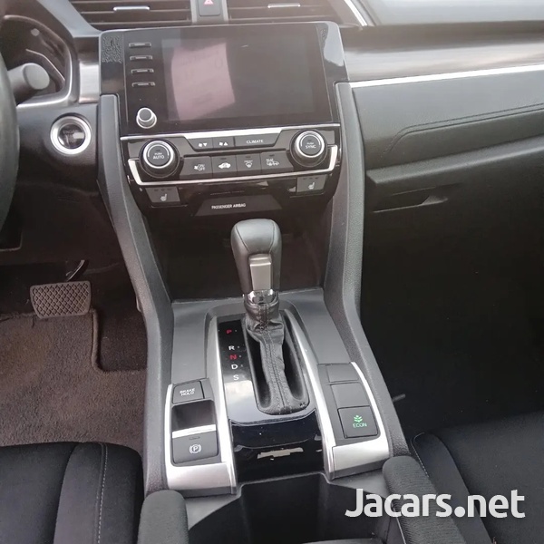 Honda Civic 1,5L 2019-3