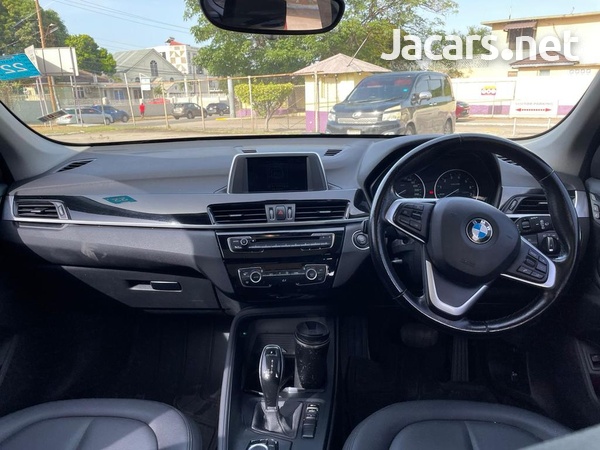 BMW X1 2,0L 2018-9