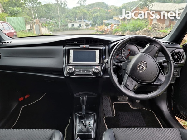 Toyota Fielder 1,8L 2017-3