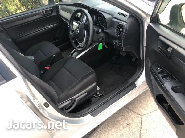 Toyota Fielder 1,5L 2016-7