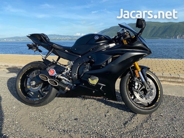 2017 YAMAHA R6-3