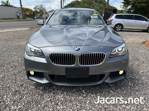 BMW 5-Series 2,0L 2012-3