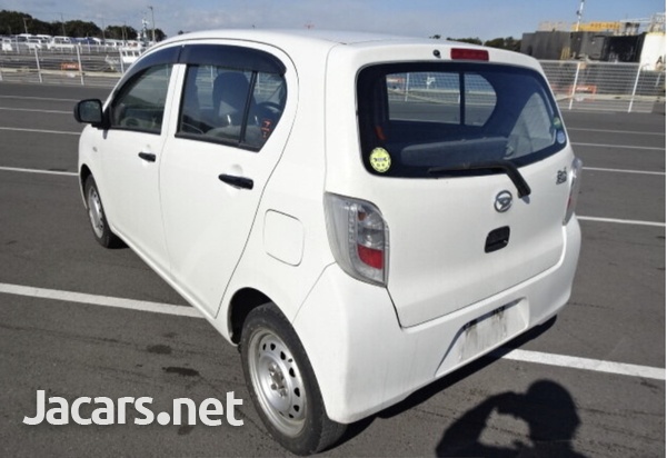 Daihatsu MIRA 0,7L 2017-4