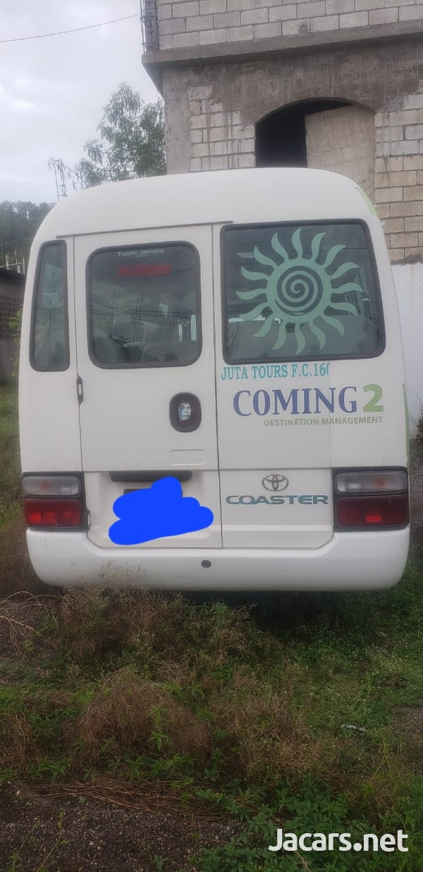2016 Coaster Bus-1