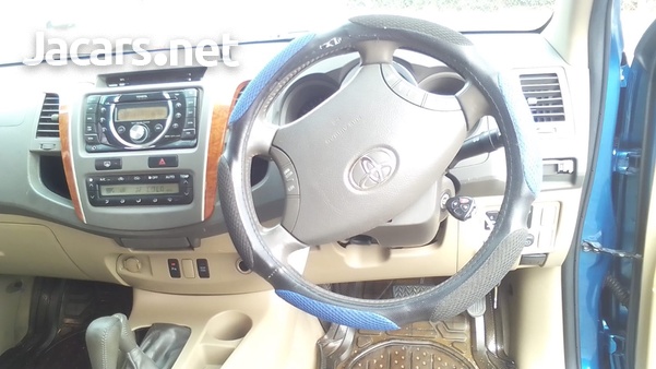 Toyota Fortuner 2,7L 2011-12