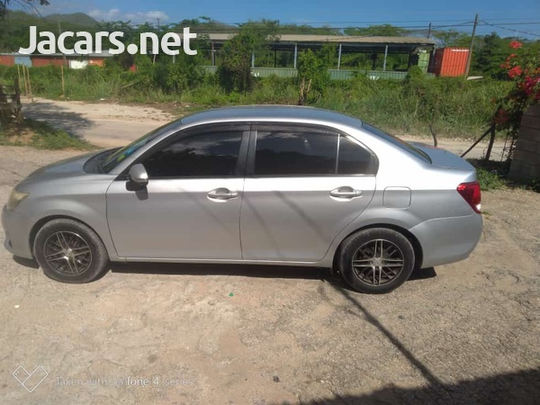 Toyota Axio 1,5L 2013-1