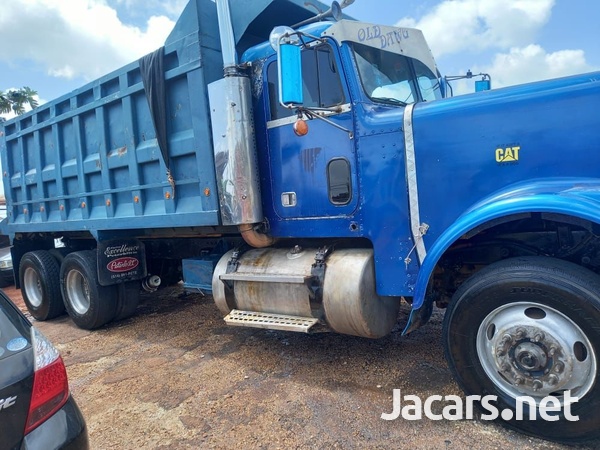 1995 Freightliner-2