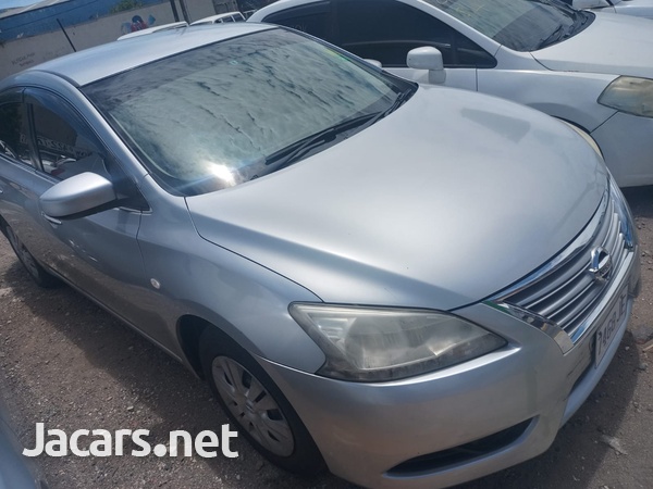 Nissan Sylphy 2,0L 2013-2