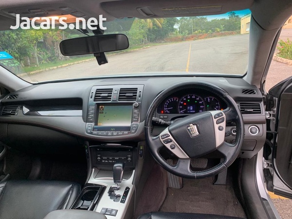 Toyota Crown 3,5L 2011-10