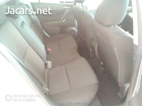 Mazda Axela 1,5L 2012-12