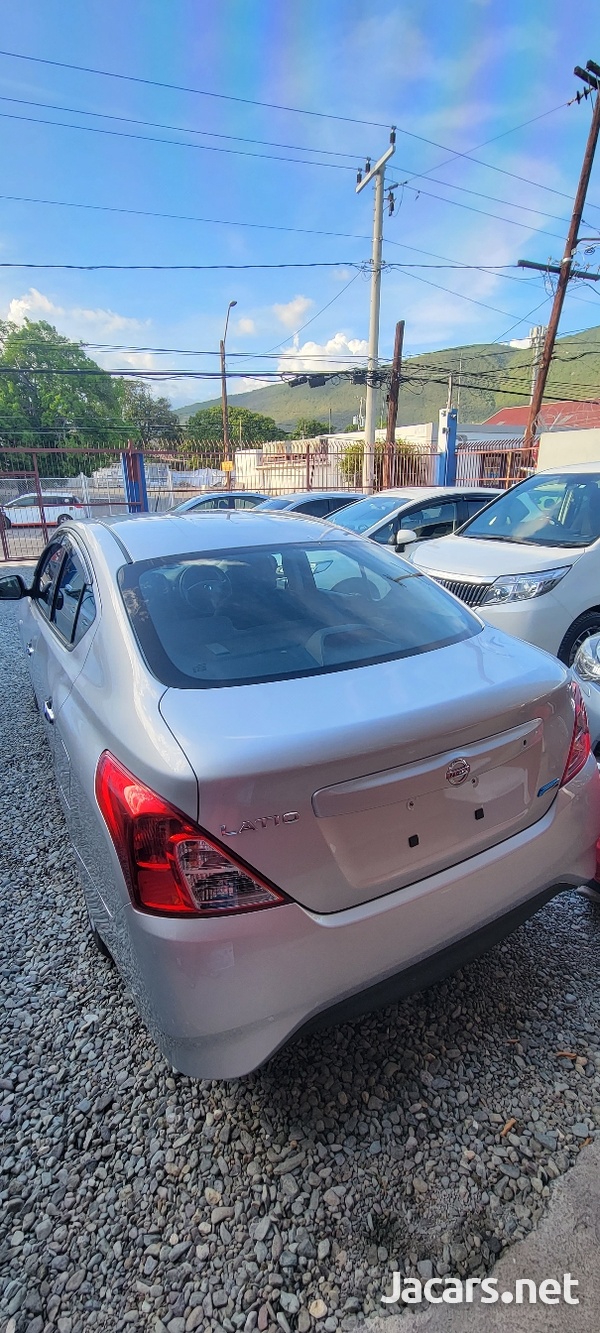 Nissan Latio 1,3L 2017-3