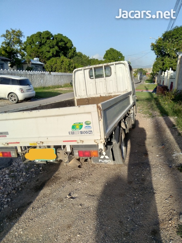 2014 Mitsubishi Fuso Canter-7