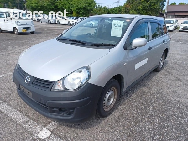 Nissan AD Wagon 1,5L 2017-9