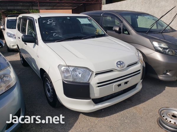 Toyota Probox 1,5L 2016-1