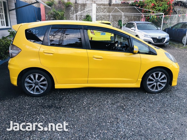Honda Fit 1,5L 2012-3