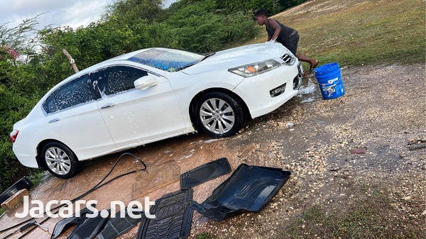 Honda Accord 2,4L 2014-1