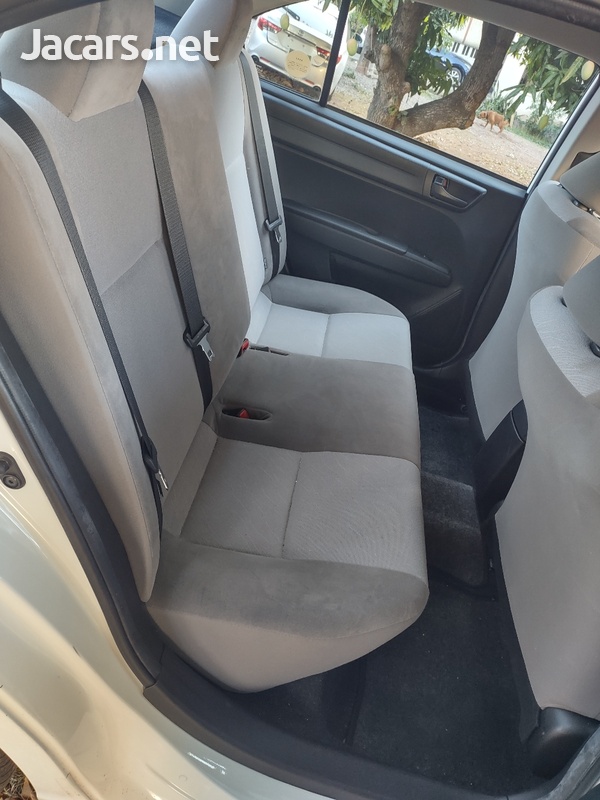 Toyota Axio 1,5L 2016-9