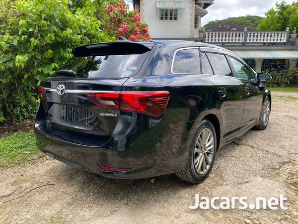 Toyota Fielder 2,0L 2017-2