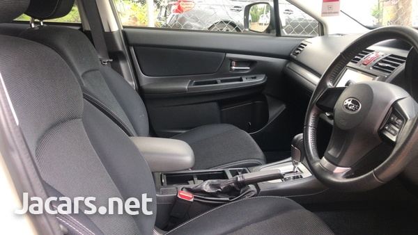 Subaru XV 2,0L 2013-7