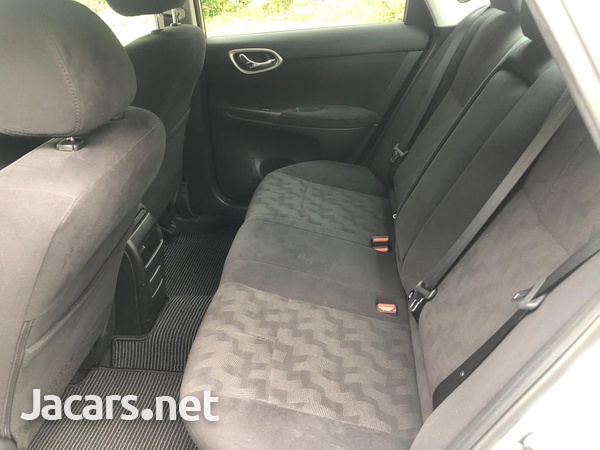 Nissan Sylphy 2,0L 2017-5
