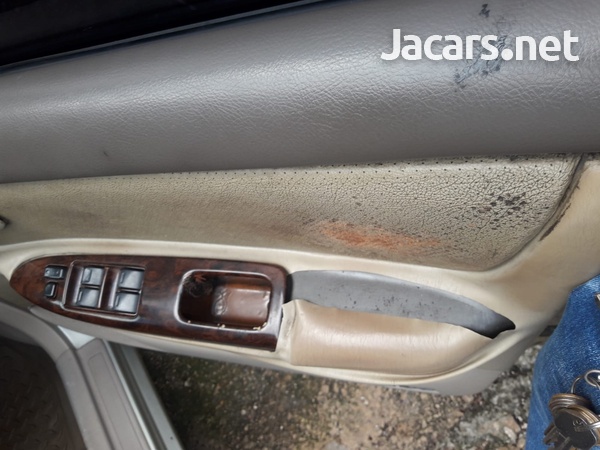 Toyota Corolla Altis 1,8L 2006-7