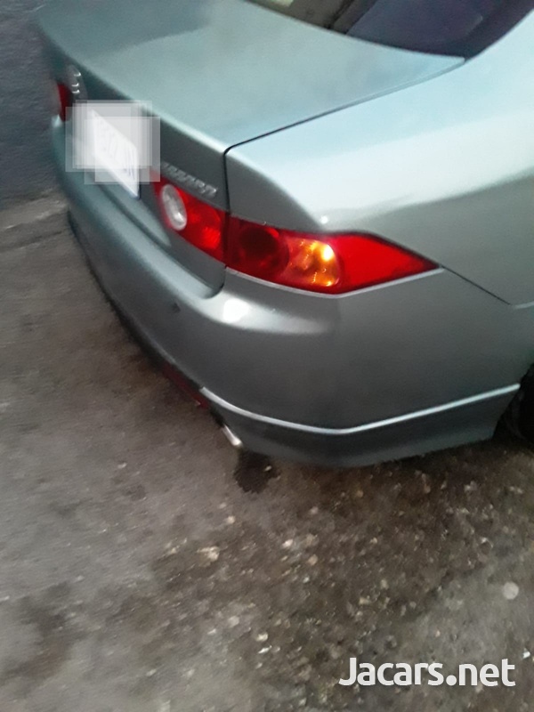Honda Accord 2,3L 2002-8