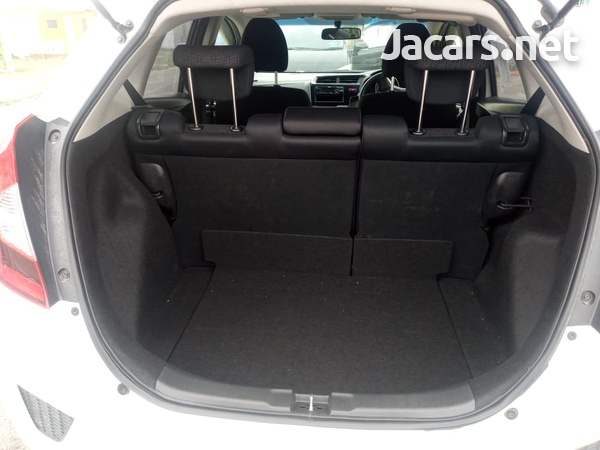 Honda Fit 1,3L 2015-10