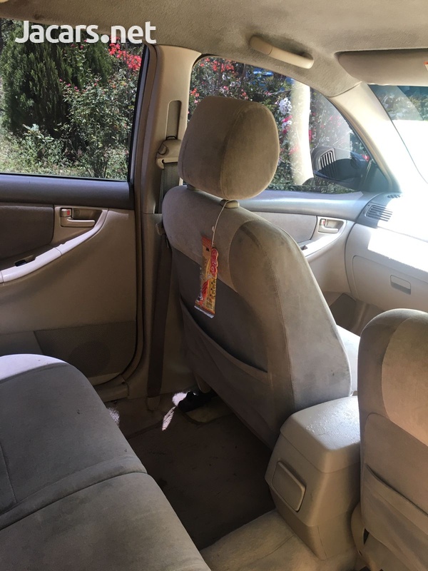 Toyota Fielder 1,5L 2002-5