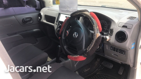 Nissan AD Wagon 1,5L 2011-7