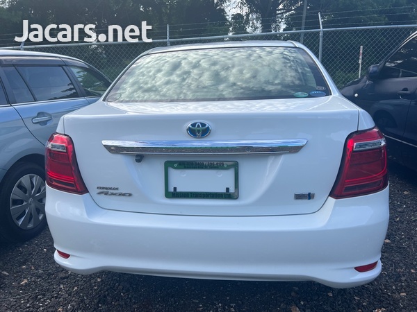 Toyota Axio 1,5L 2017-10