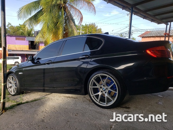 BMW 5-Series 2,0L 2012-1