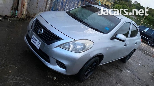 Nissan Latio 1,2L 2013-1